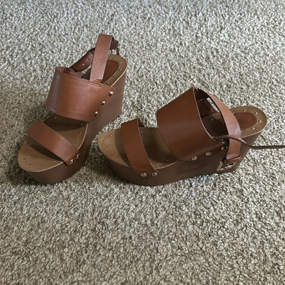Lightweight wedge size 6.5